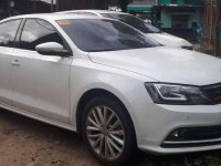 2016 Volkswagen Jetta 1.6 Diesel Automatic vs 2017_2018