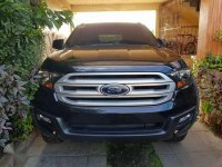 Ford Everest 2016 2.2 Ambiente AT Gray For Sale 