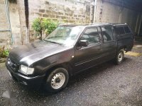 Isuzu Fuego 2004 Gray Pickup For Sale 