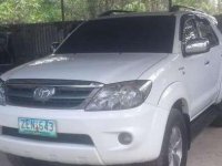 Toyota Fortuner G VVTi 2006 White For Sale 