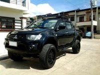 2012 Mitsubishi STRADA TRITON 2.5 DiD VGT Turbo DIESEL GLX 4x2 MT-12 FOR SALE