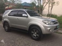 2008 TOYOTA Fortuner Gas Automatic FOR SALE