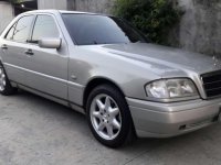 1993 model Mercedes Benz C200 all power automatic 220k FOR SALE