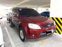 Ford Escape 2011 XLT (top of the line) FOR SALE