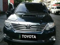 Toyota Fortuner 2015 V AT FOR SALE