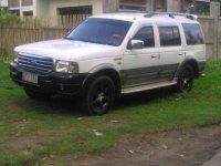 Ford Everest 4x4 Manual trans Diesel 2004 model FOR SALE