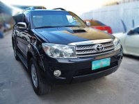 2009 Toyota Fortuner V 30 4x4 At FOR SALE