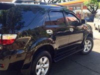 Toyota Fortuner 2007 4x2 Gas AT Black