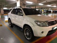 2011 Toyota Fortuner G Automatic FOR SALE 