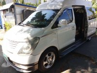 2010 Hyundai Starex Limousine AT White For Sale 