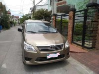 2013 Toyota Innova E Automatic for sale 