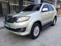 2014 Toyota Fortuner V vnt FOR SALE 