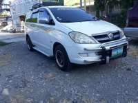 Toyota Innova gas manual 2006 for sale 