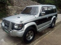 Mitsubishi Pajero Matic 4x4 1993 Silver For Sale 