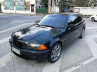 BMW 325i AT 2001 Black Well Maintained For Sale 