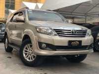 2012 Toyota Fortuner 4x2 G MT Gas. FRESH