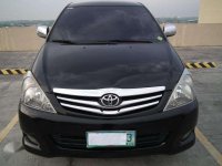 Toyota Innova V 2010 for sale 