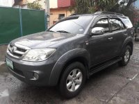 2005 Toyota Fortuner g automatic diesel d4d
