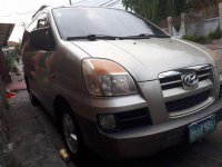 Hyundai Starex gold 2005 mdl FOR SALE 