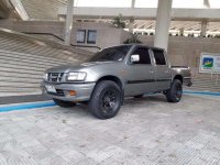 Isuzu Fuego 2000 4x4 FOR SALE 