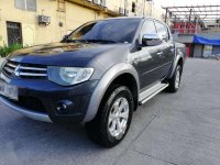 2014 Mitsubishi Strada 4x4 automatic Gls sport V hilux dmax navara