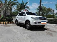 2011 Toyota Fortuner G AT For sale 