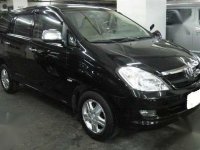 2007 TOYOTA INNOVA G . AT . gas . all power . flawless . 3rd row seat