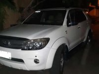 2009 Toyota Fortuner G 4x2 diesel