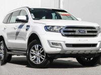 Ford Everest Titanium 4x2 AT. Sure Approval