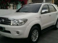 Toyota Fortuner 2011 2.5 G FOR SALE 