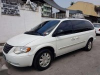 2007 Chrysler Town and Country AT FOR SALE 