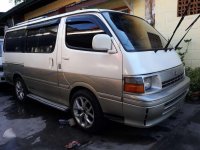 Well-kept Toyota Commuter 1996 for sale