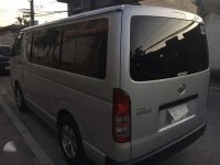 Toyota Hiace Commuter Van 2011 for sale 