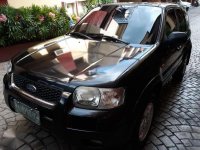 Ford Escape 2005 Black Very Fresh For Sale 