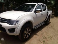 Mitsubishi Strada 2011 FOR SALE