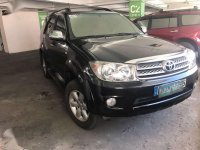 Toyota Fortuner 2010 FOR SALE 
