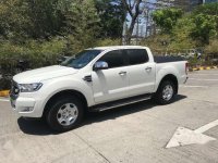 2017 Ford Ranger XLT 4x2 AT white with bed cover and plenty of Extras...