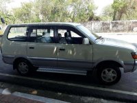 Toyota Revo Model 2000​ For sale 