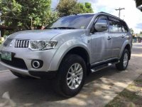 2013 Mitsubishi Montero GLX Automatic trans. Brand New Condition.