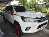 2016 model Toyota Hilux 24 G all new automatic turbo diesel vs 2017