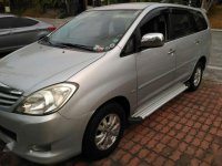 2010 Toyota Innova G AT Gas fully loaded​ For sale