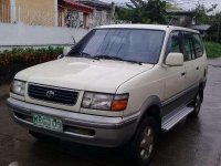 Toyota Revo 2000 for sale