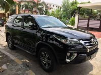 2016 TOYOTA Fortuner 24G 4x2 Newlook Automatic Black
