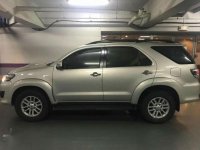 2014 Toyota Fortuner v 4x4 matic diesel top of the line