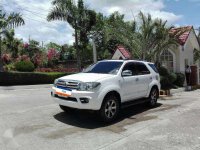 2011 Toyota Fortuner G AT FOR SALE