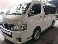 2017 TOYOTA Hiace Super Grandia 3.0 AT