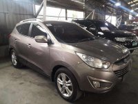 2016 Hyundai Tucson 2.0GL Brown MT Gas​ For sale 