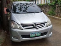 2011 TOYOTA Innova J M/T Silver Gasoline engine