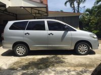 FS: 2015 Toyota Innova 2.5D Manual Silver