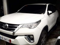 2016 Toyota Fortuner 2.4G 4x2 Manual Diesel Freedom White 22tkms